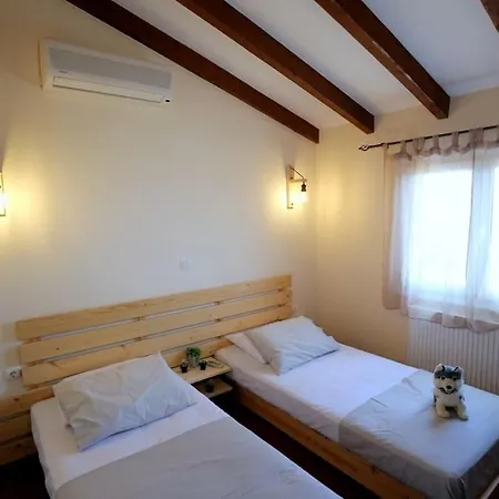 Panos Beach Casa de Férias
