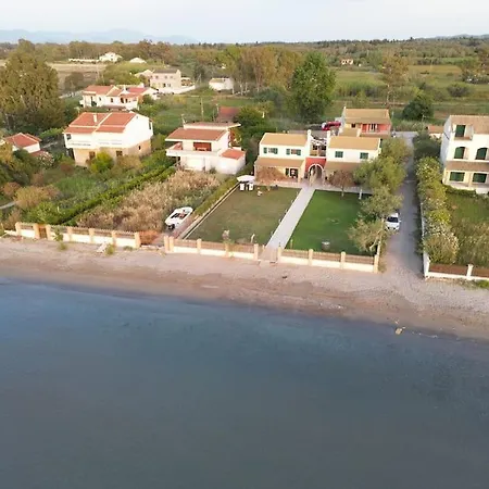 Panos Beach Casa de Férias *